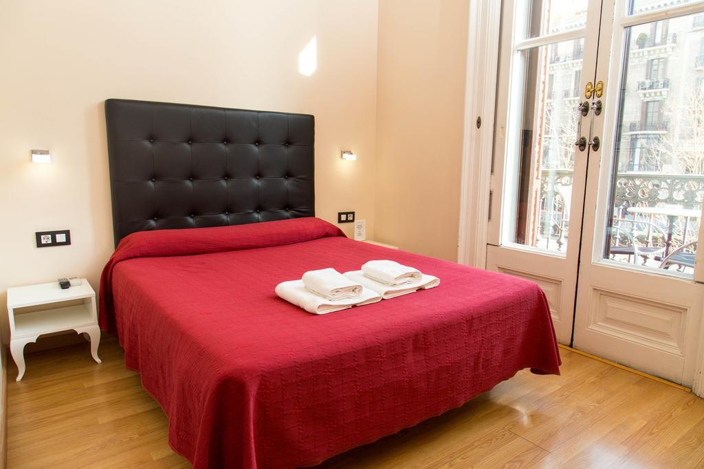 Center Gran Via Hotel Barcelona Eksteriør billede
